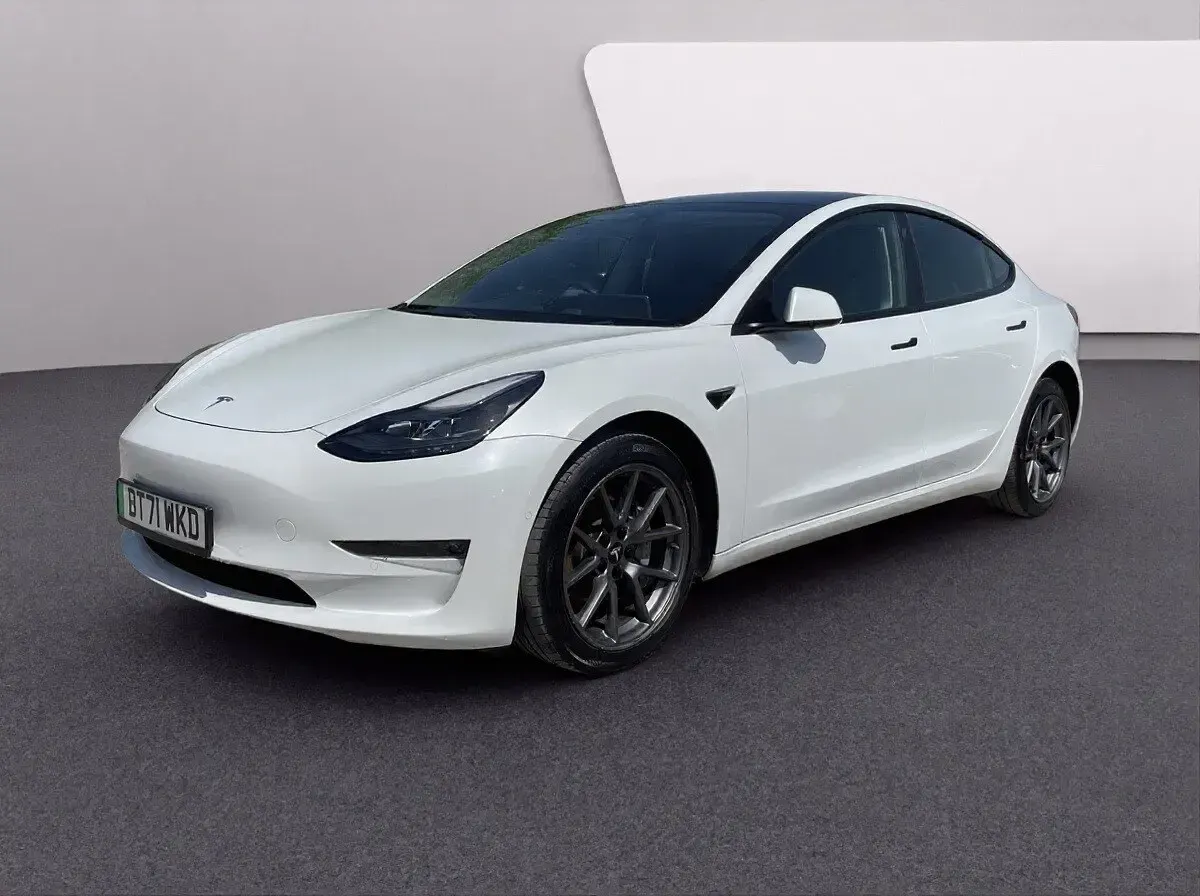 Used Tesla Model 3 Long Range AWD 254 kW (346 HP) 2021 White Sedan