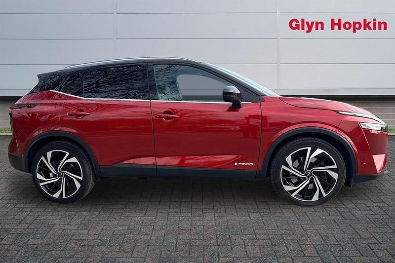 Used Nissan Qashqai Tekna+ 190 HP (139 kW) 2023 Red SUV