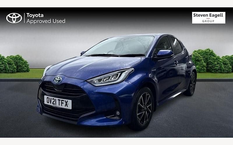Used Toyota Yaris Hybrid Design 116 HP (85 kW) 2026 Hatchback