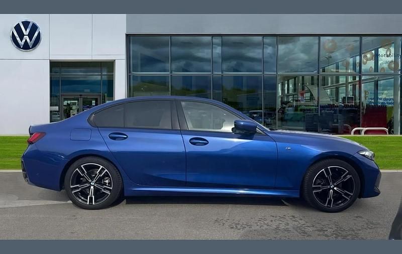 Used BMW 320 M Sport 184 HP (135 kW) 2023 Blue Sedan
