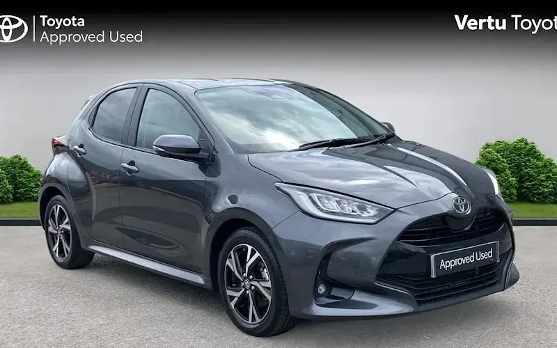 Used Toyota Yaris Design 116 HP (85 kW) 2025 Hatchback