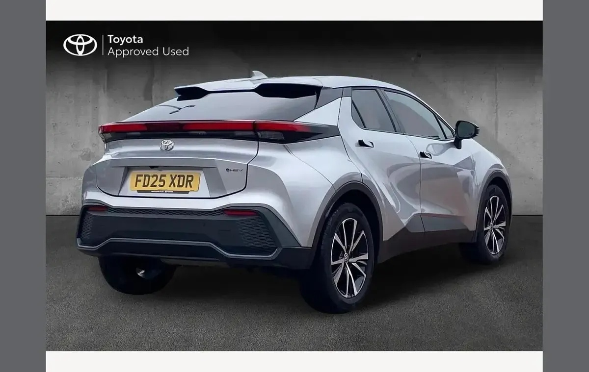 Used Toyota C-HR Design 140 HP (102 kW) 2025 Silver SUV