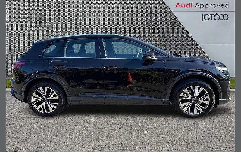 Used Audi Q4 e-tron Sport 125 kW (170 HP) 2023 Black SUV