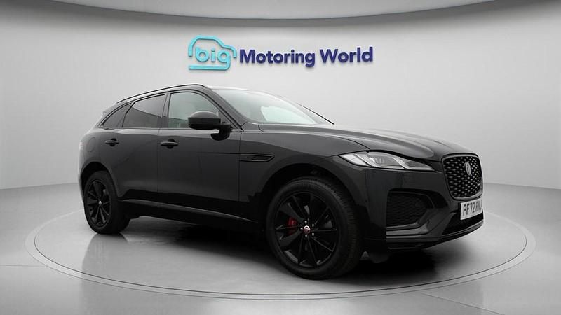 Used Jaguar F-Pace R-Dynamic 204 HP (150 kW) 2022 Black SUV