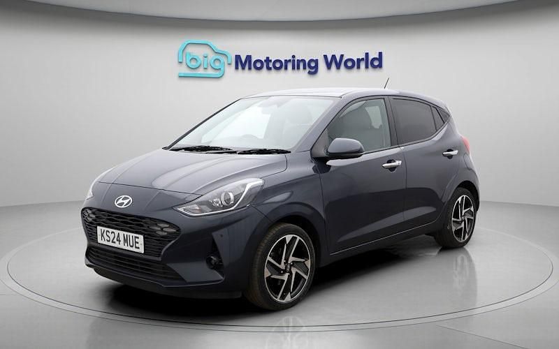 Used Hyundai i10 Premium 84 HP (61 kW) 2023 Hatchback