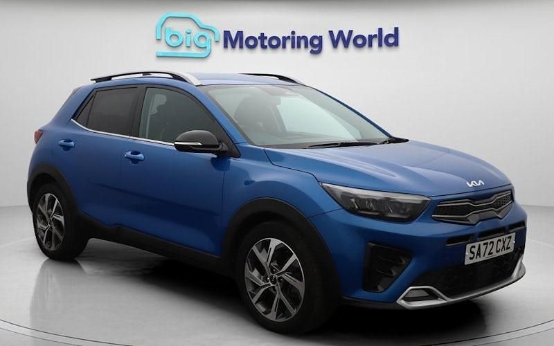 Used 2022 Kia Stonic 4 SUV | £16,600 (Fair price) - Image 1/4