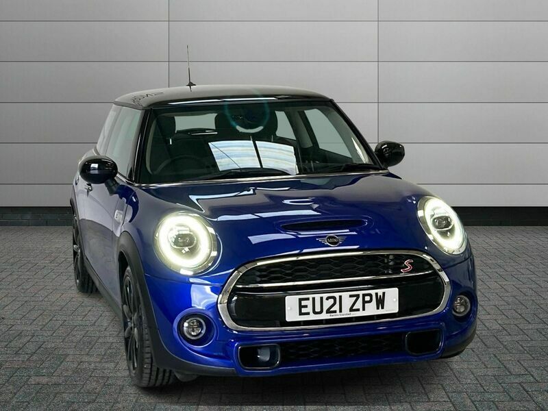 Blue Used 2021 Mini Cooper S Classic Hatchback | £16,895 (Good price) - Image 1/4