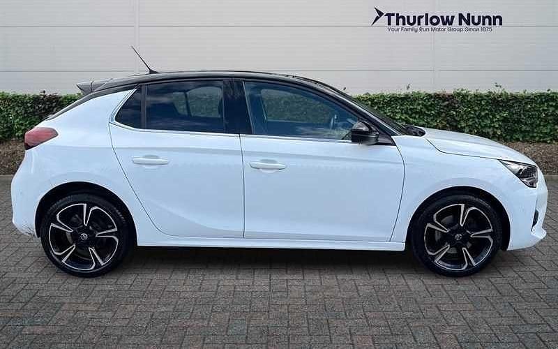 Used Vauxhall Corsa Ultimate 101 HP (74 kW) 2023 White Hatchback