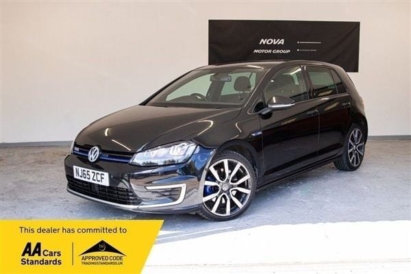 Black Used 2015 VW Golf VII GTE Hatchback | £8,499 (Fair price) - Image 1/1