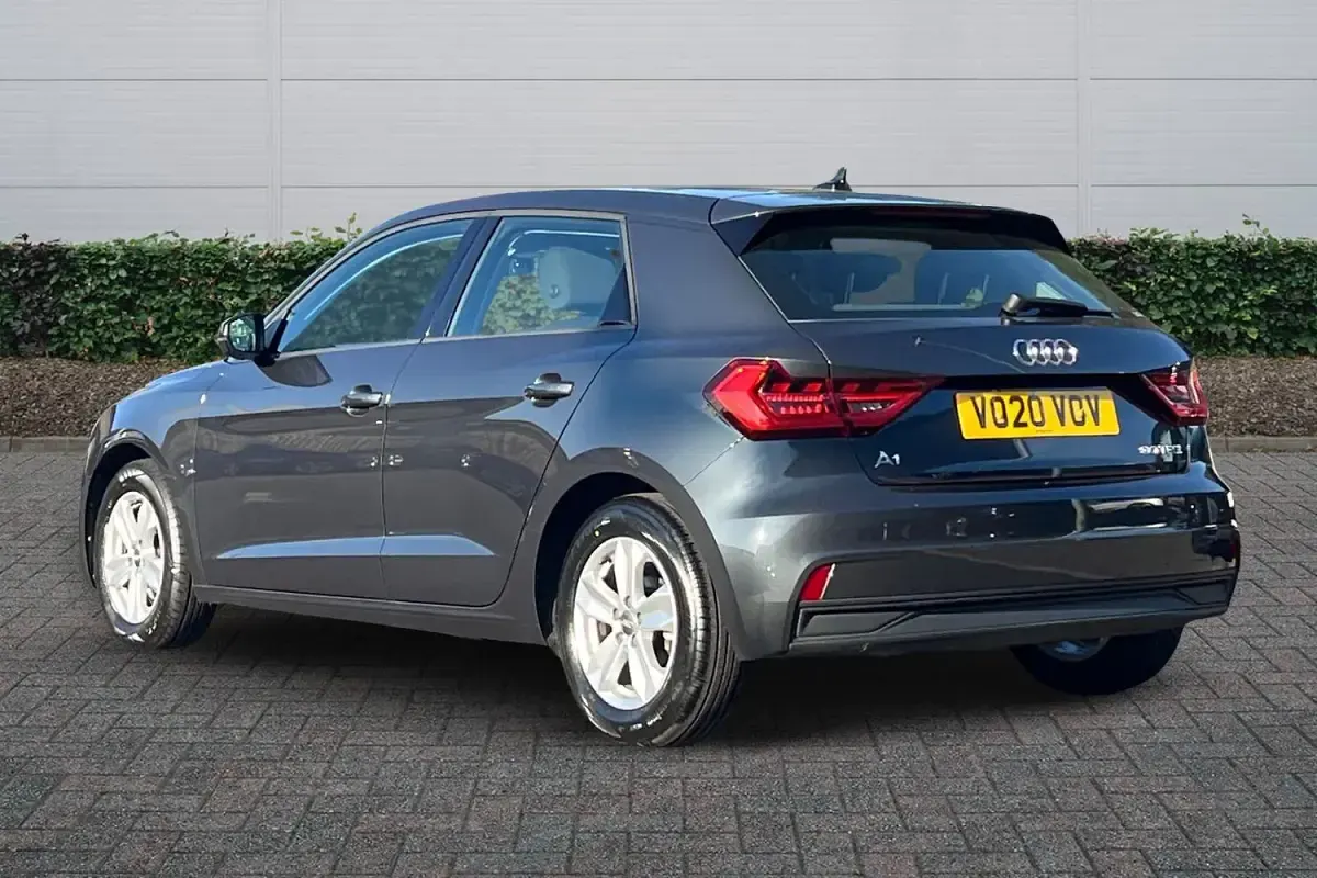 Used Audi A1 Design 113 HP (83 kW) 2020 Grey SUV