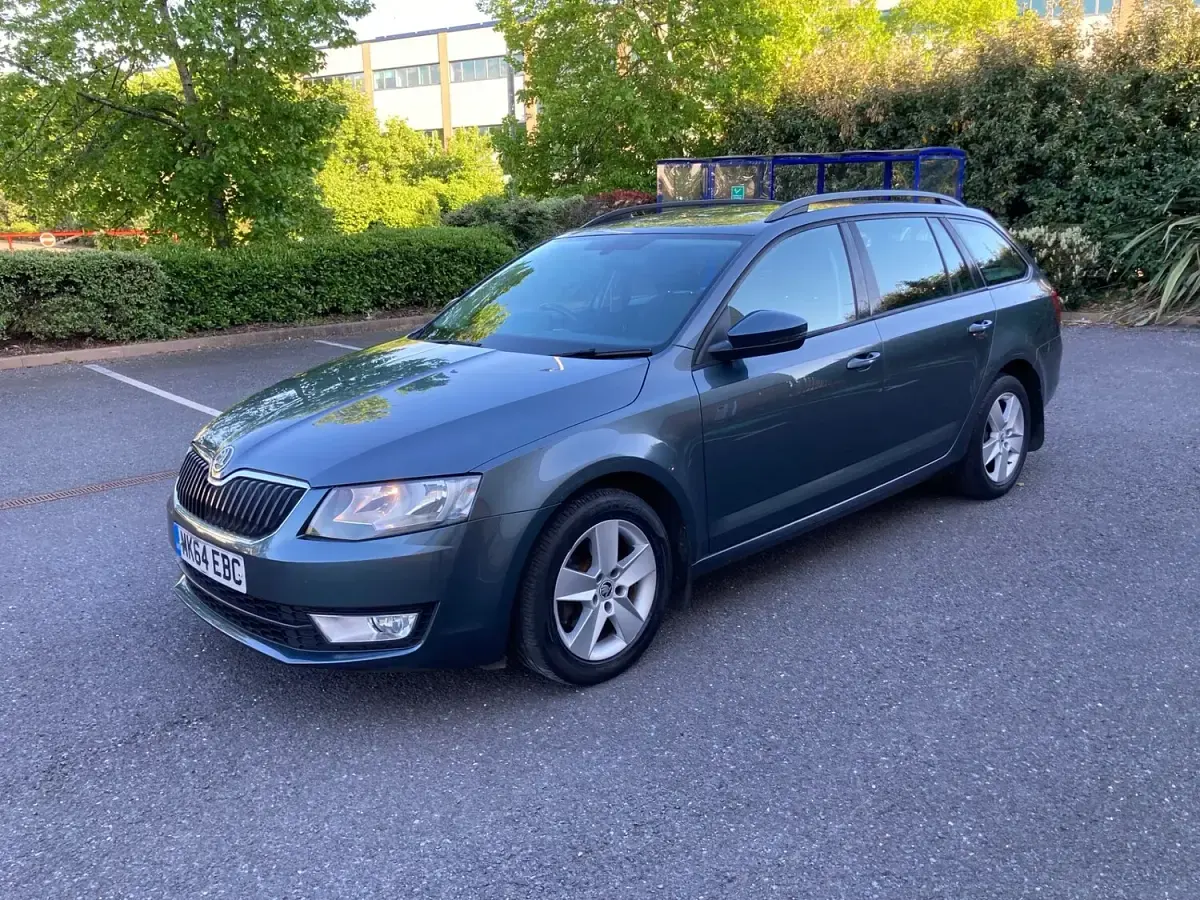 Used Skoda Octavia SE 150 HP (110 kW) 2014 Grey Estate