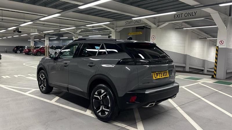 Used Peugeot 2008 Allure 129 HP (94 kW) 2023 SUV