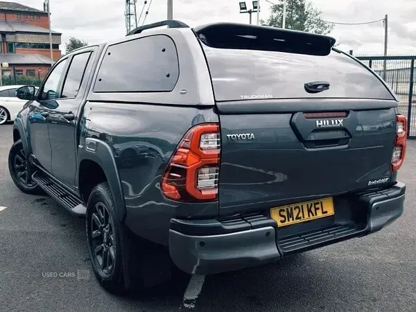 Used Toyota HiLux 204 HP (150 kW) 2021 Grey Pickup