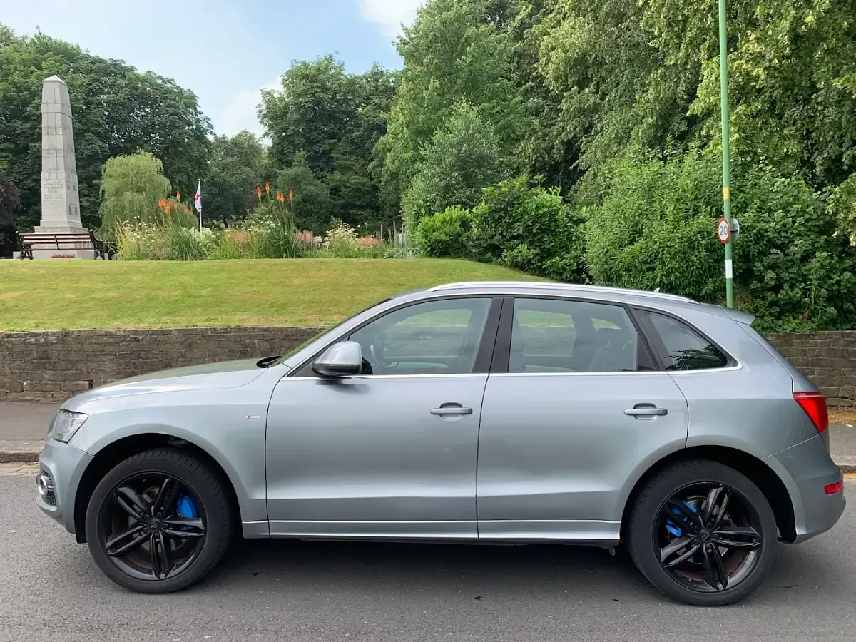 Used Audi Q5 S-Line 240 HP (176 kW) 2010 Grey SUV