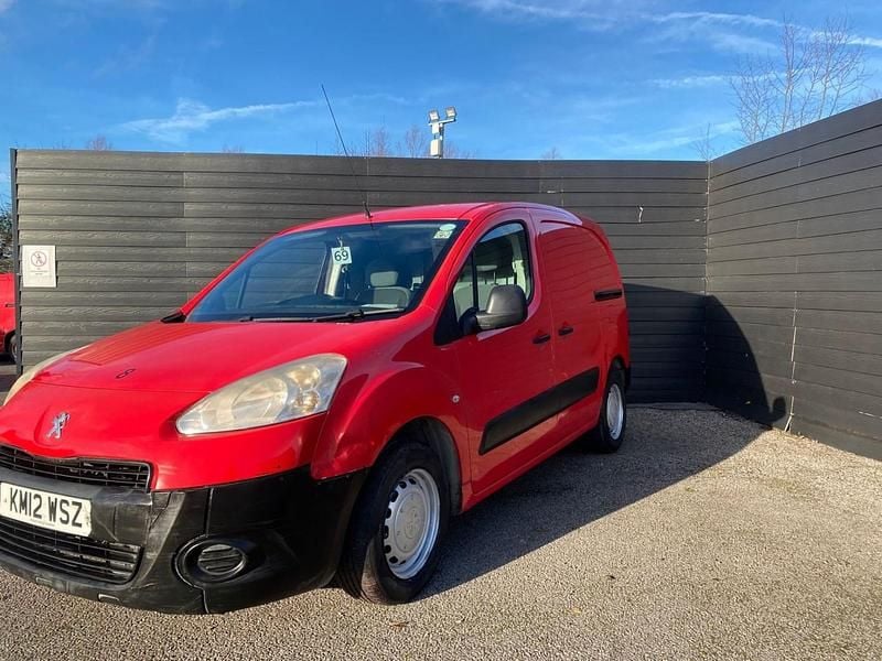 Red Used 2012 Peugeot Partner S MPV | £2,995 (Fair price) - Image 1/4