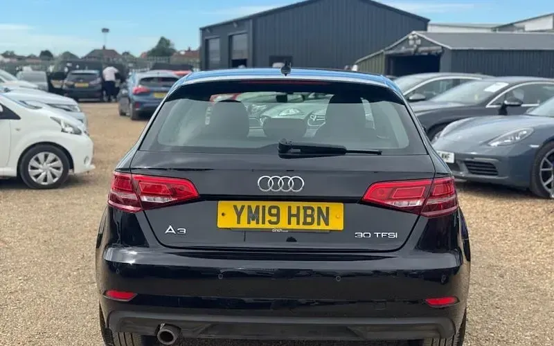 Used Audi A3 Sportback Design 116 HP (85 kW) 2019 Hatchback
