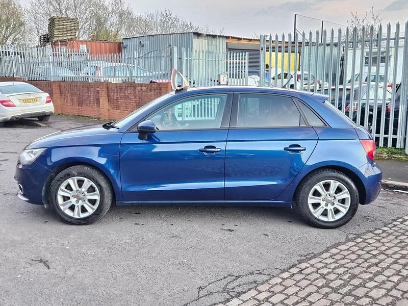 Usado Audi A1 Sportback 2013 Azul Citadino