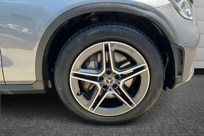 Used Mercedes GLC220 AMG line 194 HP (142 kW) 2019 Grey SUV