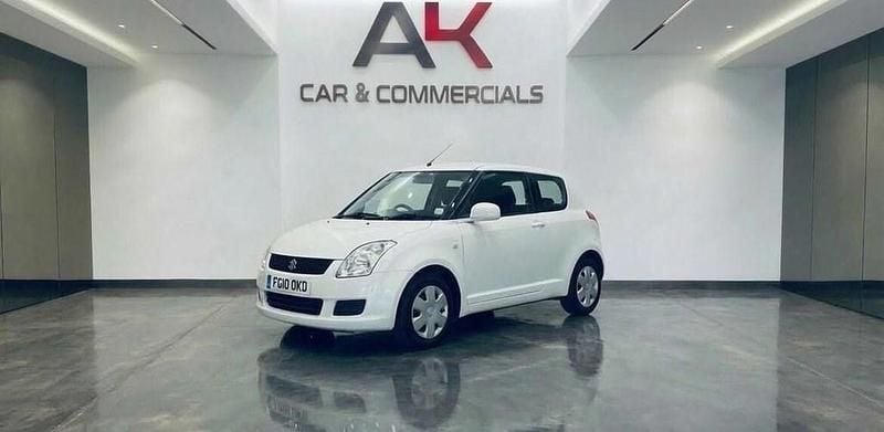 Used Suzuki Swift 92 HP (67 kW) 2010 White Hatchback