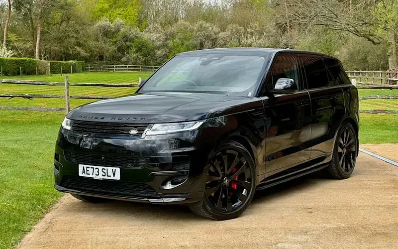 Second-hand Land Rover Range Rover Sport SE Dynamic 300 CP (220 kW) 2026 SUV