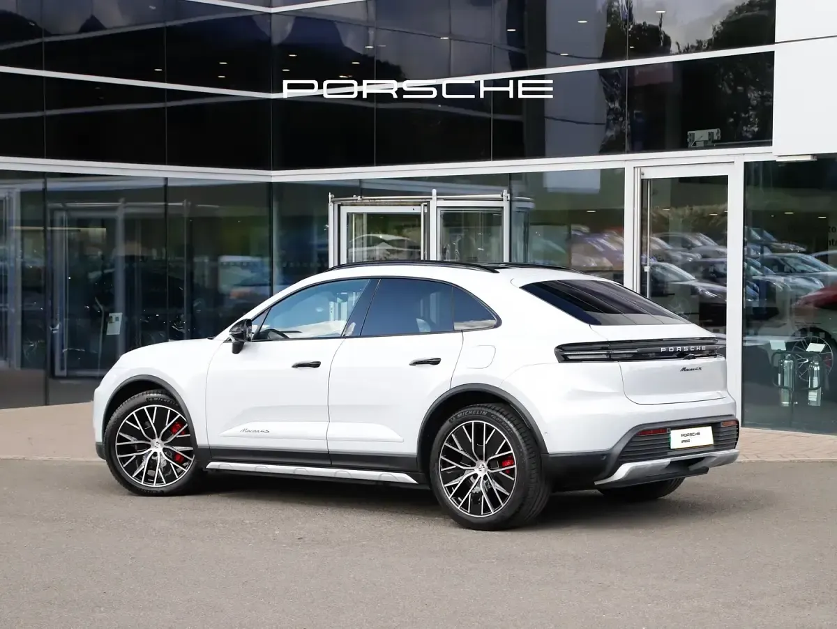 Used Porsche Macan 380 kW (517 HP) 2025 Grey SUV