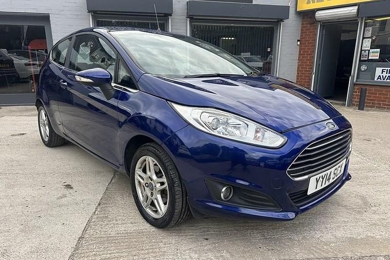 Blue Used 2014 Ford Fiesta Zetec Hatchback | £5,195 (Fair price) - Image 1/1