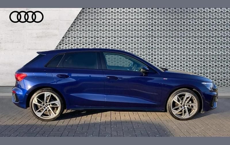 Used Audi A3 Black Edition 147 HP (108 kW) 2024 Blue Hatchback