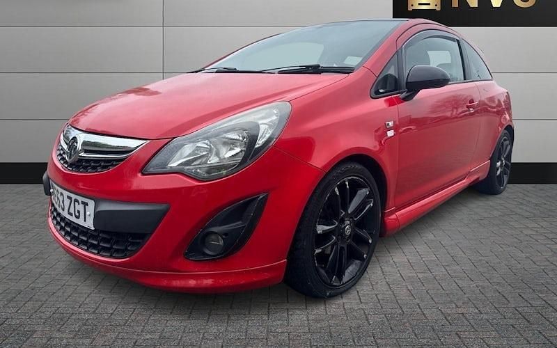 Used Vauxhall Corsa Edition 86 HP (63 kW) 2013 Red Hatchback