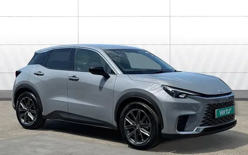 Used Lexus LBX 136 HP (100 kW) 2025 SUV