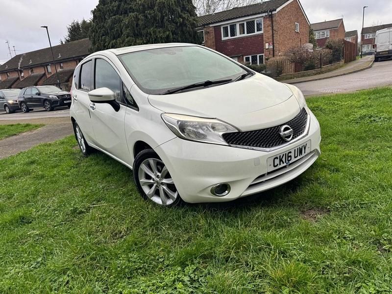 Used Nissan Note Acenta Premium 98 HP (72 kW) 2016 White Hatchback