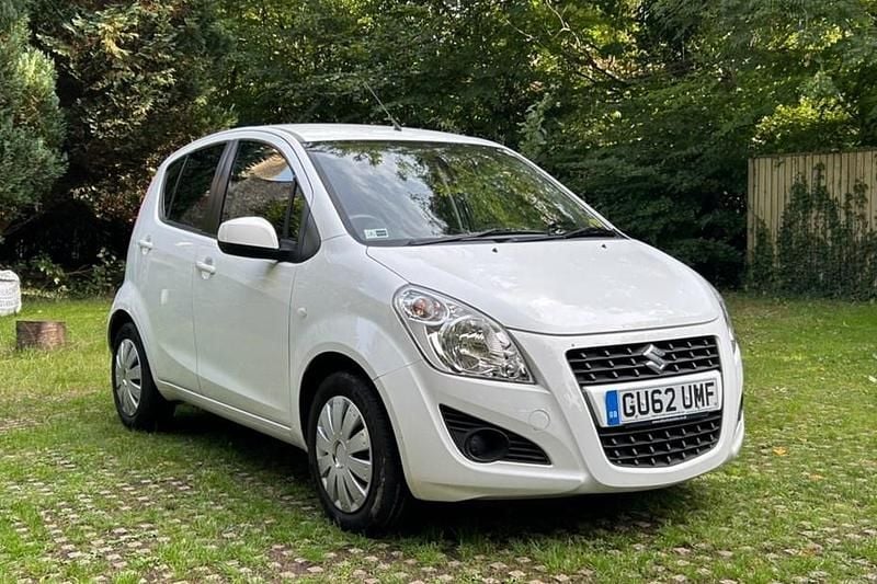 White Used 2012 Suzuki Splash Hatchback | £2,200 (Good price) - Image 1/1