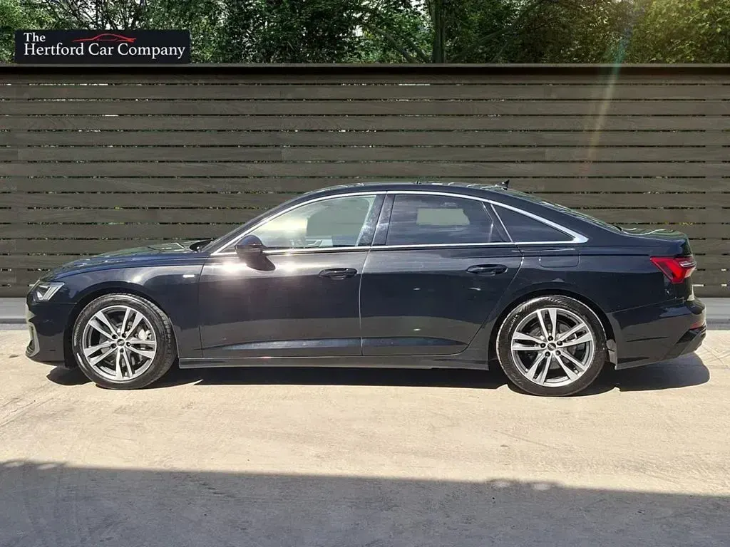 Used Audi A6 S-Line 299 HP (219 kW) 2021 Black Sedan