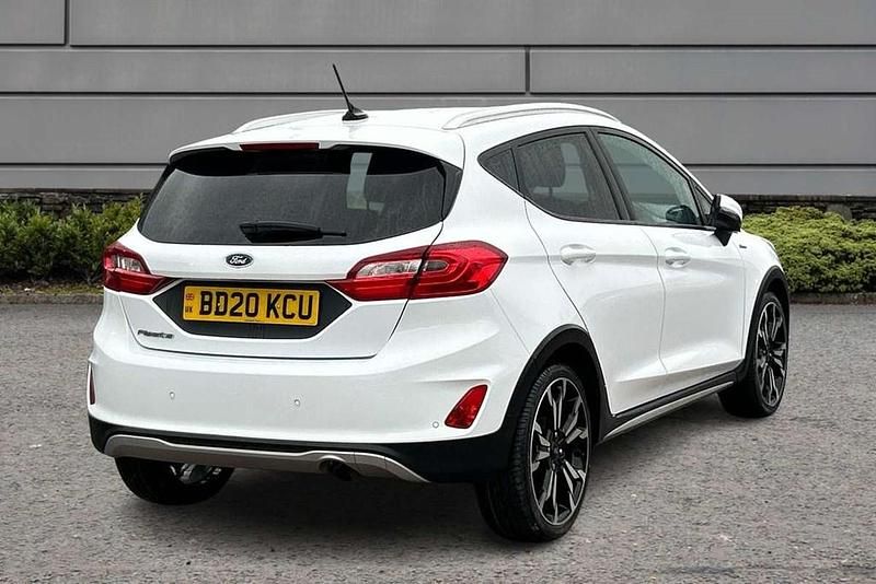 Used Ford Fiesta Active X 94 HP (69 kW) 2020 White Hatchback