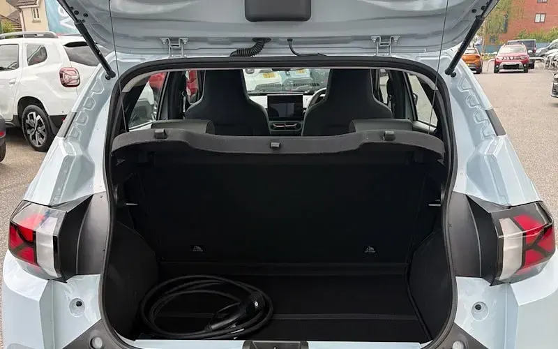 New Dacia Spring Extreme 75 kW (102 HP) 2026 Hatchback