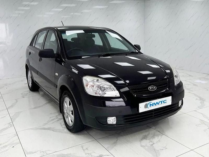 Used Kia Rio 109 HP (80 kW) 2009 Black Hatchback