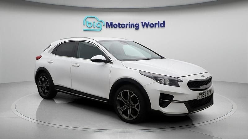Used 2019 Kia XCeed 2 SUV | £11,800 (A bit pricey) - Image 1/4