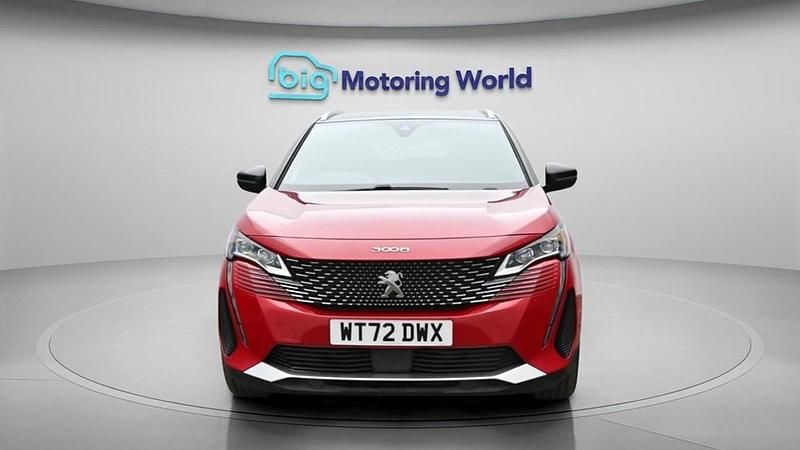 Used Peugeot 3008 GT 180 HP (132 kW) 2022 Red SUV