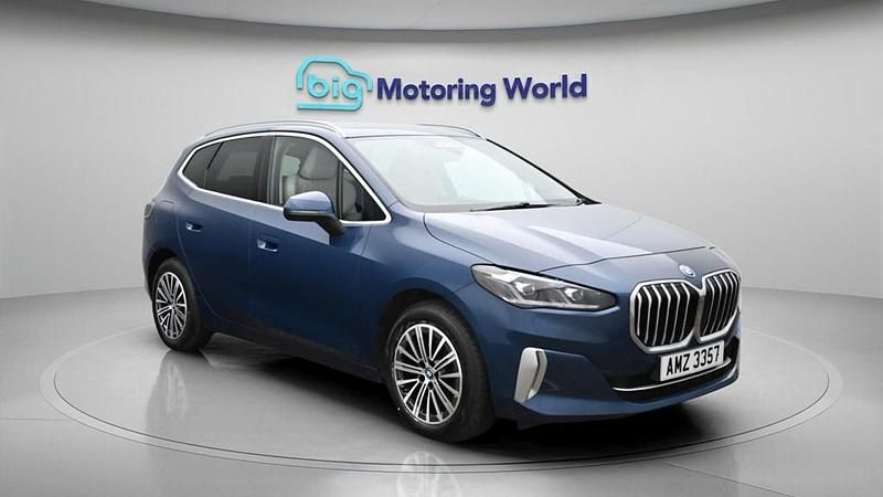 Used BMW 225 Luxury Line 245 HP (180 kW) 2023 Blue MPV
