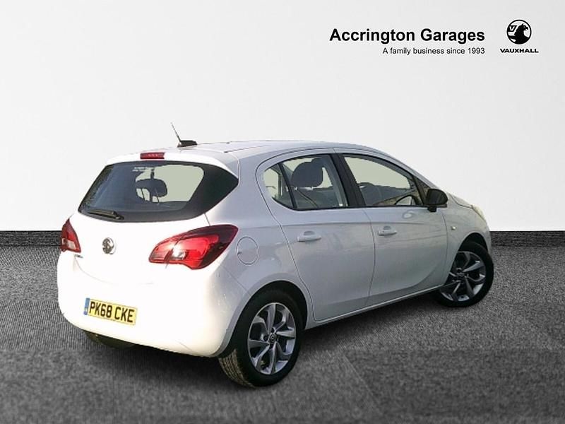 Used Vauxhall Corsa 2018 Summit white Hatchback