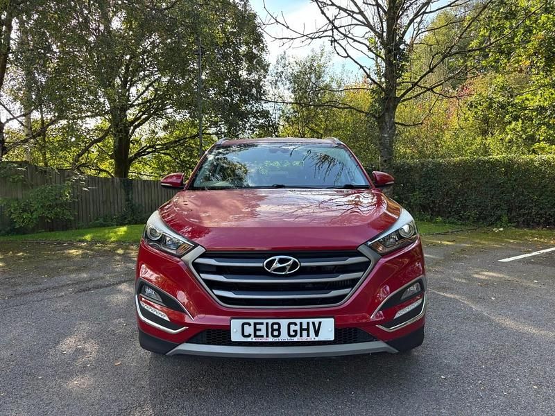 Used Hyundai Tucson SE 2018 Red SUV