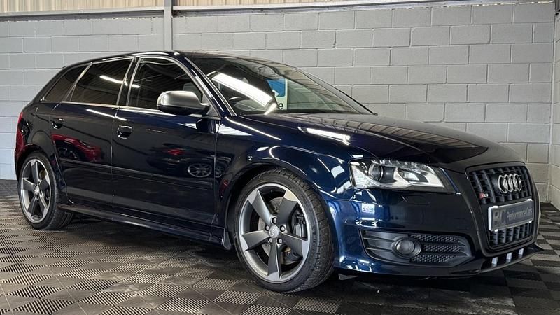 Begagnad Audi S3 Sportback Black Edition 2012 Blå Halvkombi