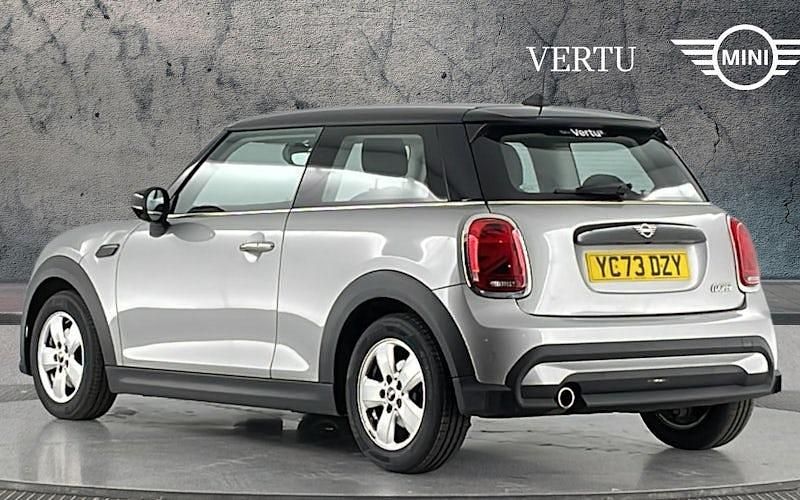 Used Mini Cooper Classic 136 HP (100 kW) 2022 Silver Hatchback