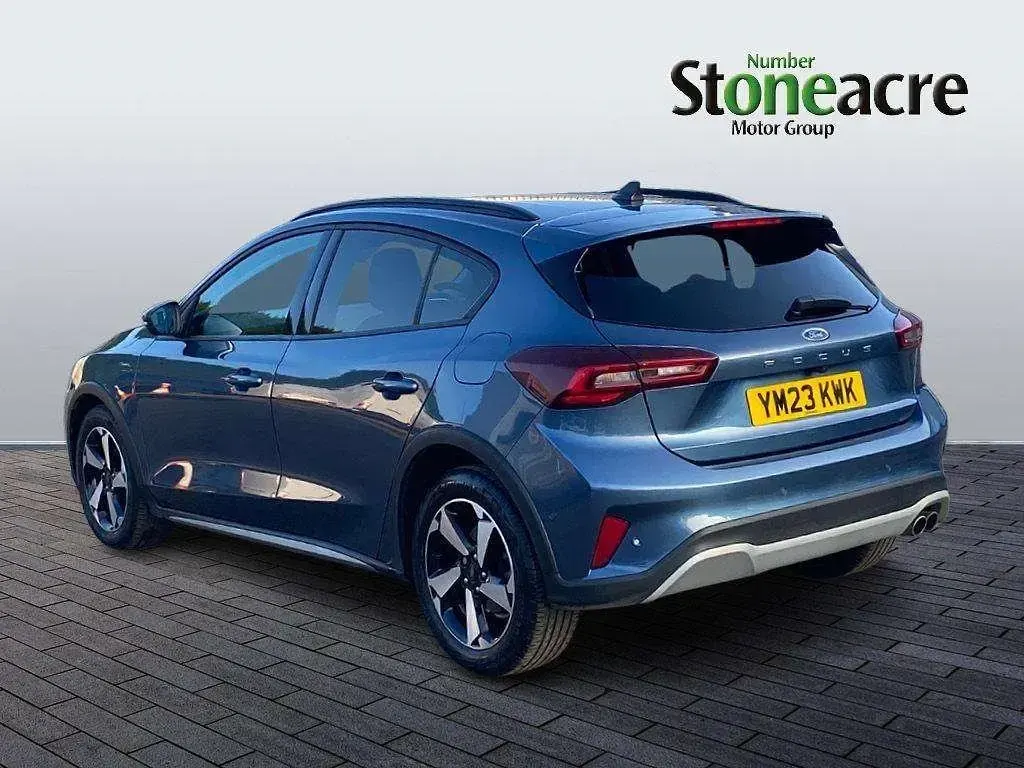 Used Ford Focus Active 123 HP (90 kW) 2023 Blue Hatchback