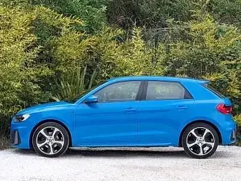 Used Audi A1 S-Line 110 HP (80 kW) 2020 Blue SUV