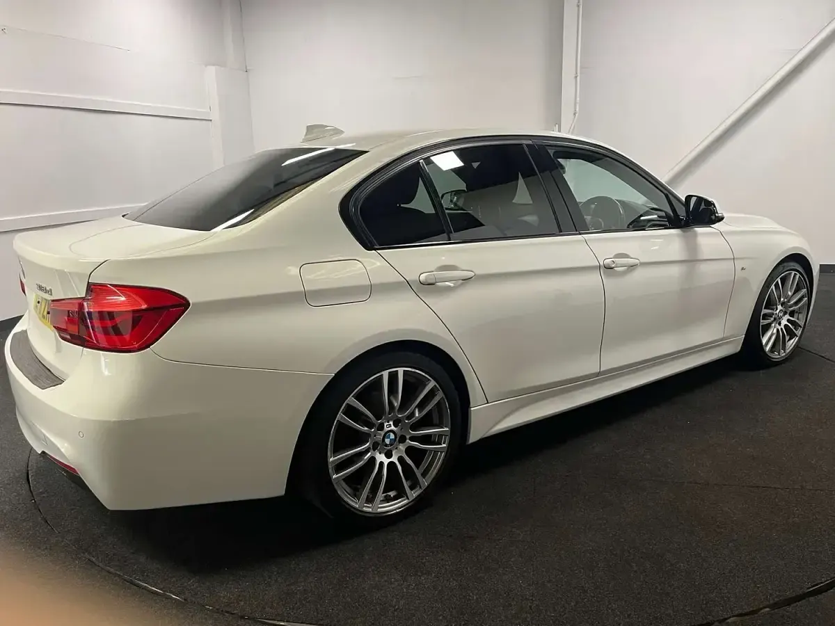 Used BMW 318 M Sport 150 HP (110 kW) 2018 White Sedan