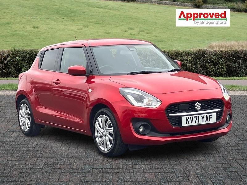 Used Suzuki Swift SZ-T 83 HP (61 kW) 2021 Red Hatchback