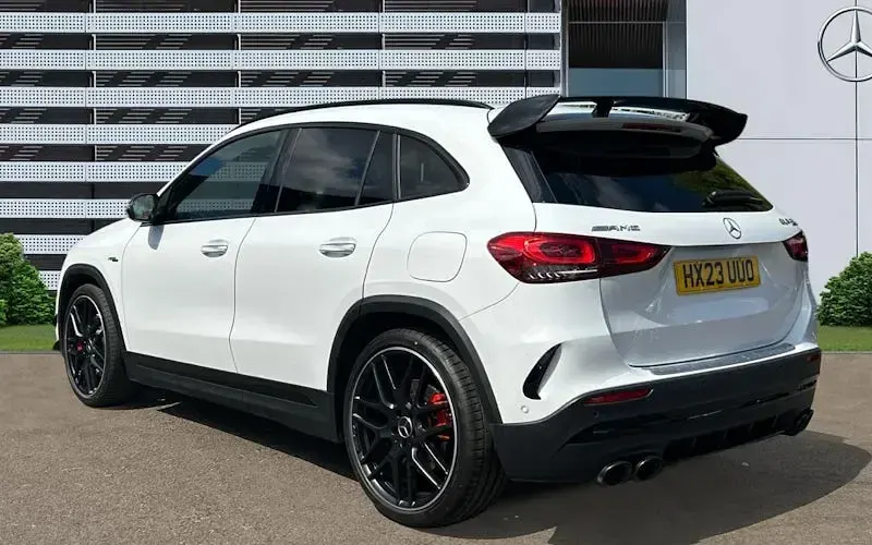 Second-hand Mercedes GLA45 AMG AMG 421 CP (309 kW) 2022 Alb SUV