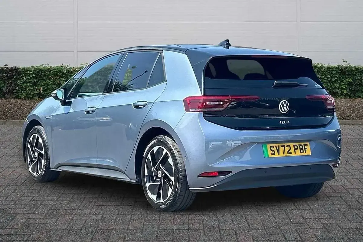 Used VW ID.3 Pro 106 kW (145 HP) 2022 Blue Hatchback