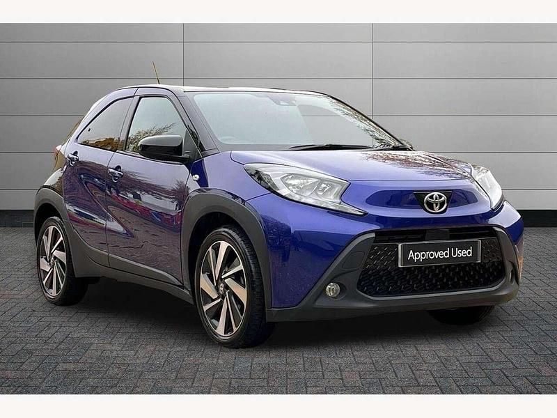 Blue Used 2022 Toyota Aygo Hatchback | £12,550 (Fair price) - Image 1/3