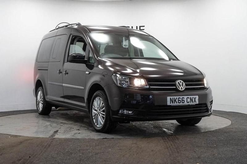 Purple Used 2016 VW Caddy Maxi Life S MPV | £11,490 (Fair price) - Image 1/1